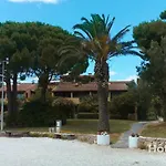 Natural Escape Air-conditioned T2 Bis Pools And Private Estate In Fitou!