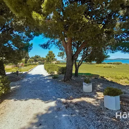 Natural Escape Air-conditioned T2 Bis Pools And Private Estate In Fitou! *