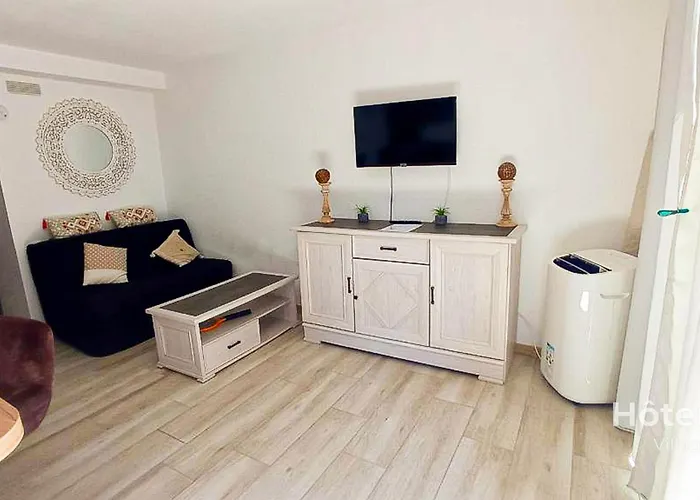 Natural Escape Air-conditioned T2 Bis Pools And Private Estate In Fitou! Fitou